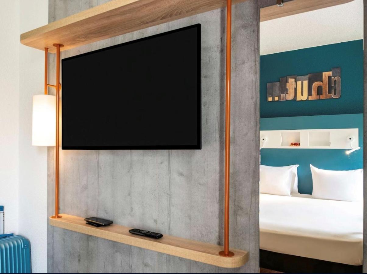 ibis budget Saint-Ouen-l'Aumône Exterior foto