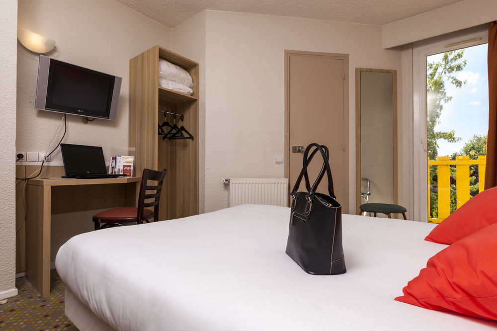 ibis budget Saint-Ouen-l'Aumône Exterior foto