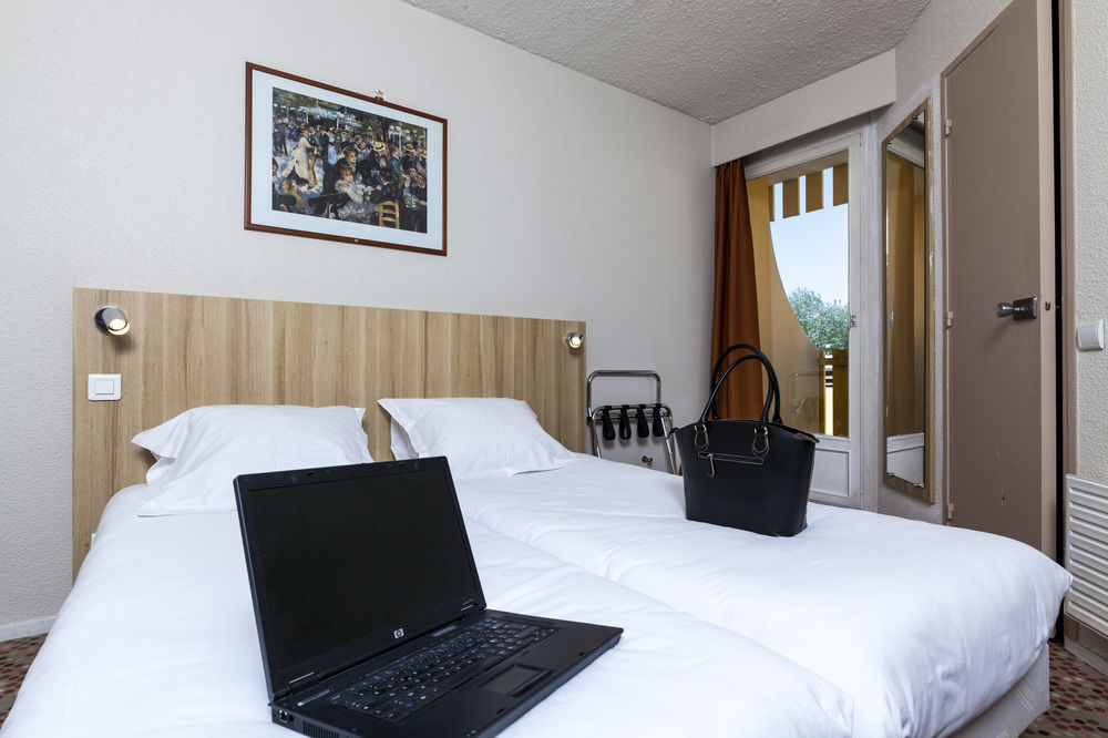 ibis budget Saint-Ouen-l'Aumône Exterior foto